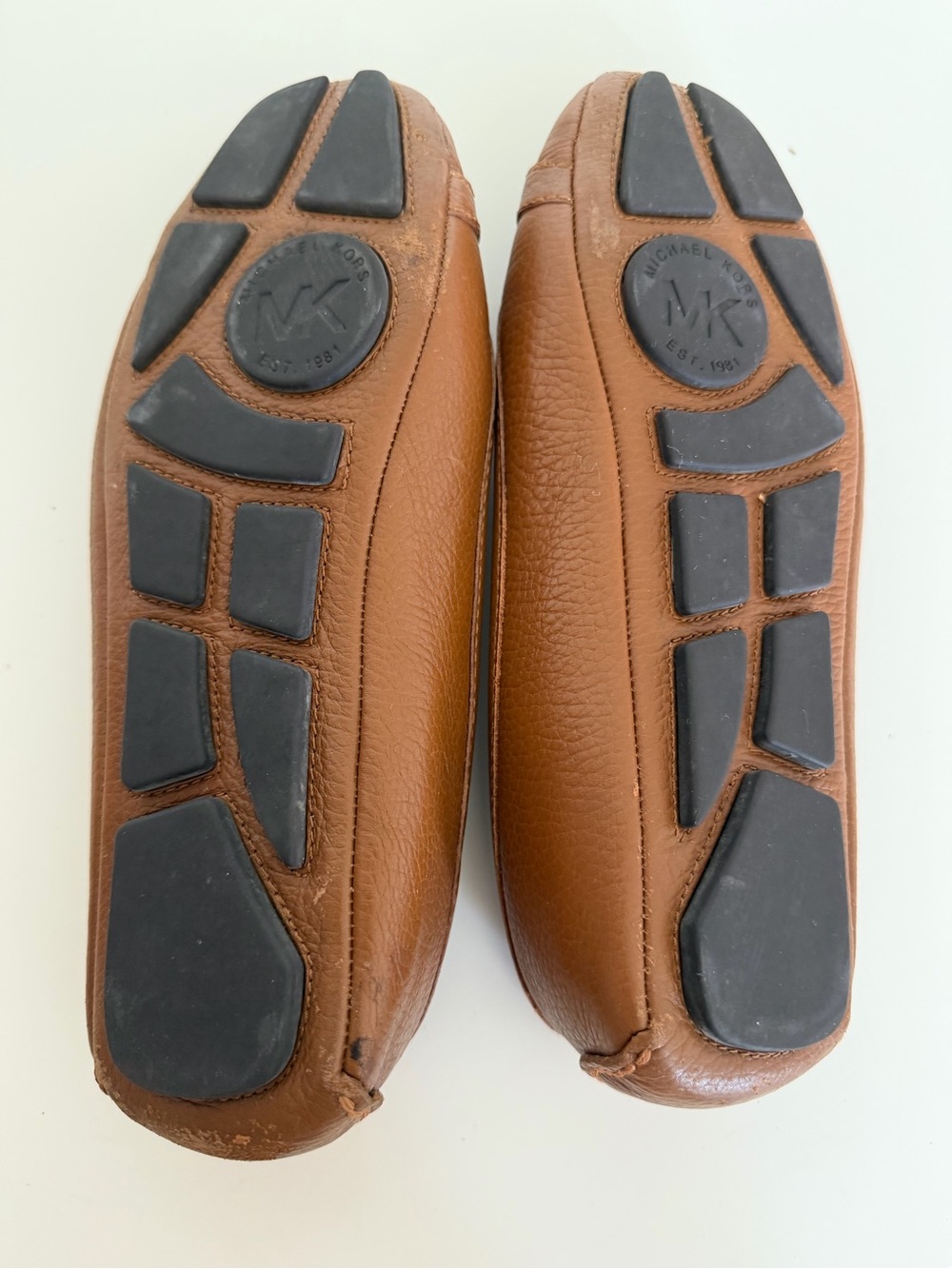 Michael Kors Brown Leather MK Logo Driving Loafers Size 7 Fair - Picture 4 of 5